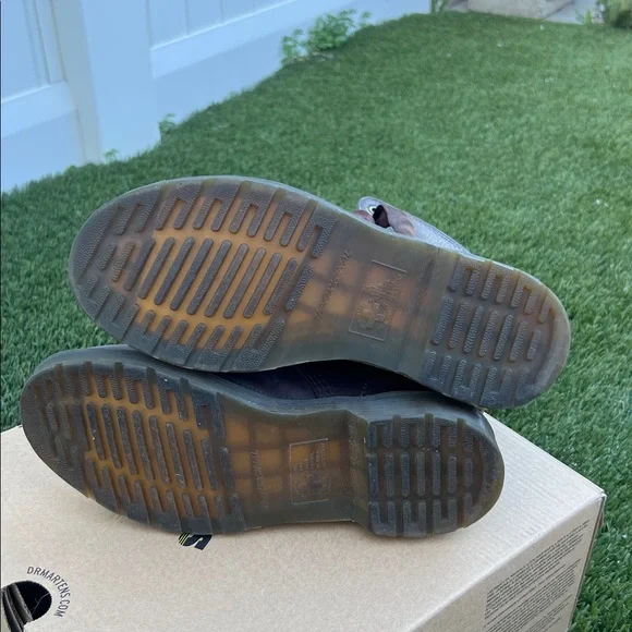 Dr. Martens Aimilie Size 7 - Picture 4 of 11